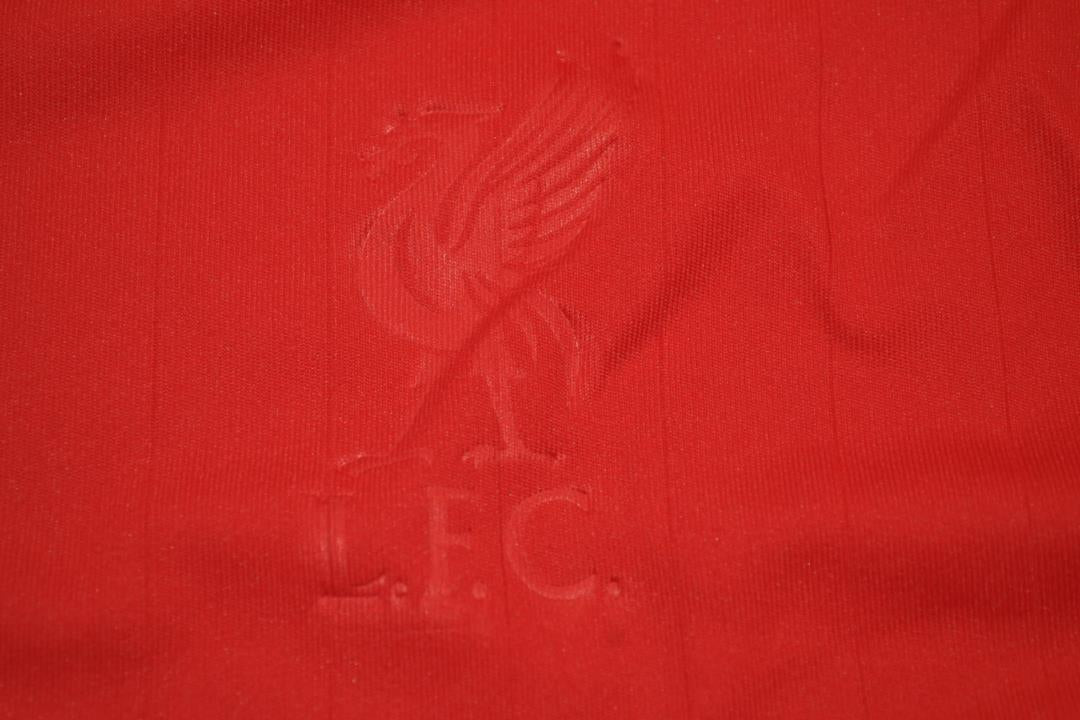 Liverpool Home 06/08