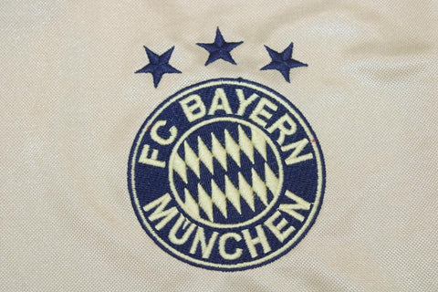 FC Bayern München Away Gold 04/05 "Deisler" N°26