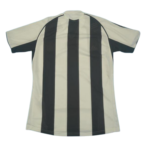 Newcastle Home 05/06