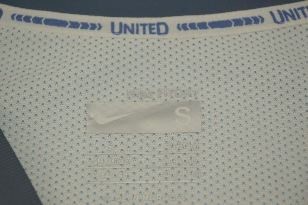 Manchester United Away White 08/09 "Vidic" Nº 15