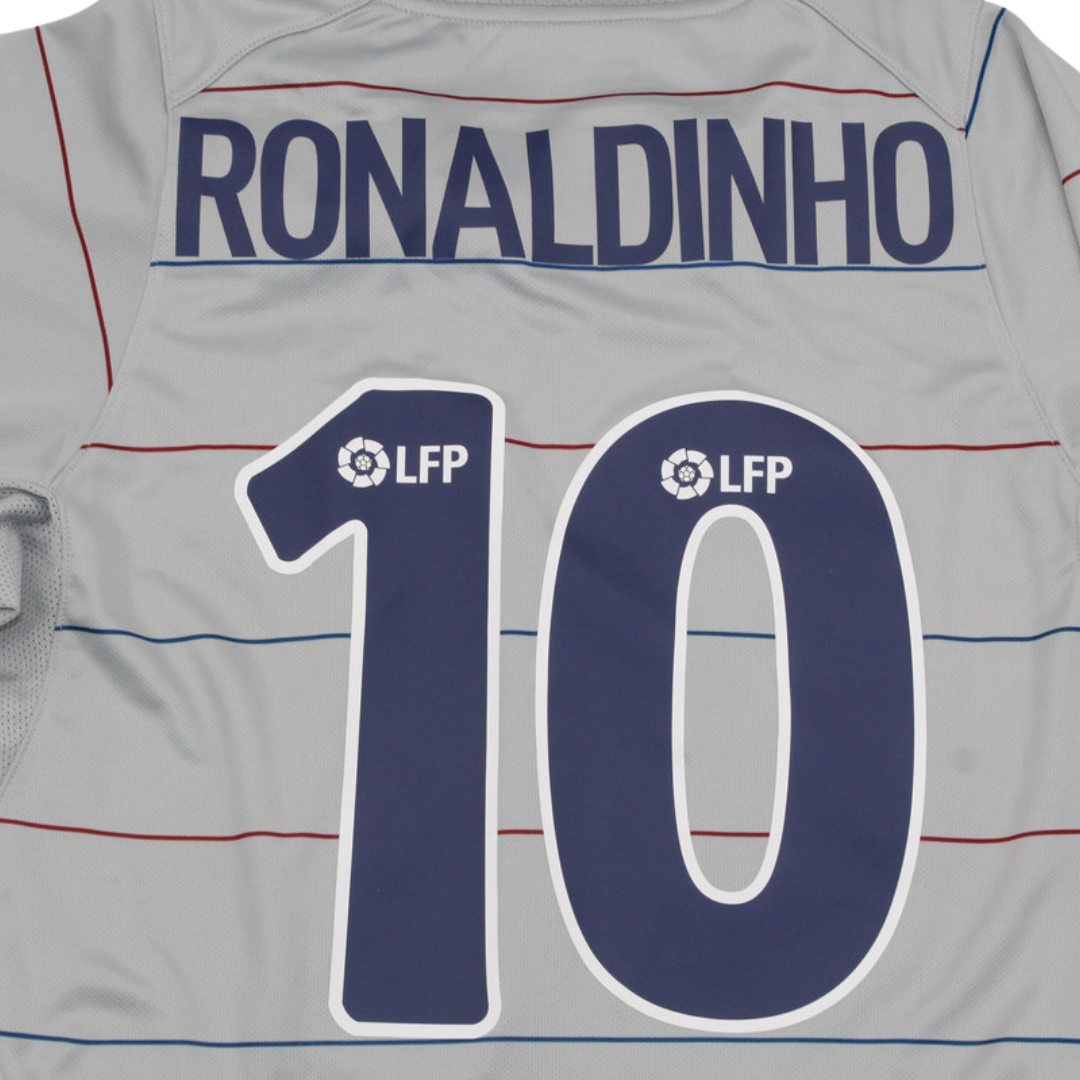 Barcelona Away Gray 03/04 "Ronaldinho" Nº 10