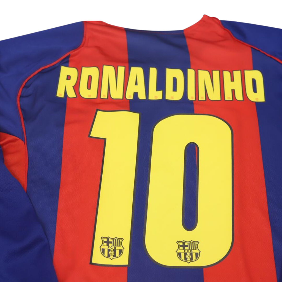 Barcelona Home Long Sleeve 04/05 "Ronaldinho" Nº 10