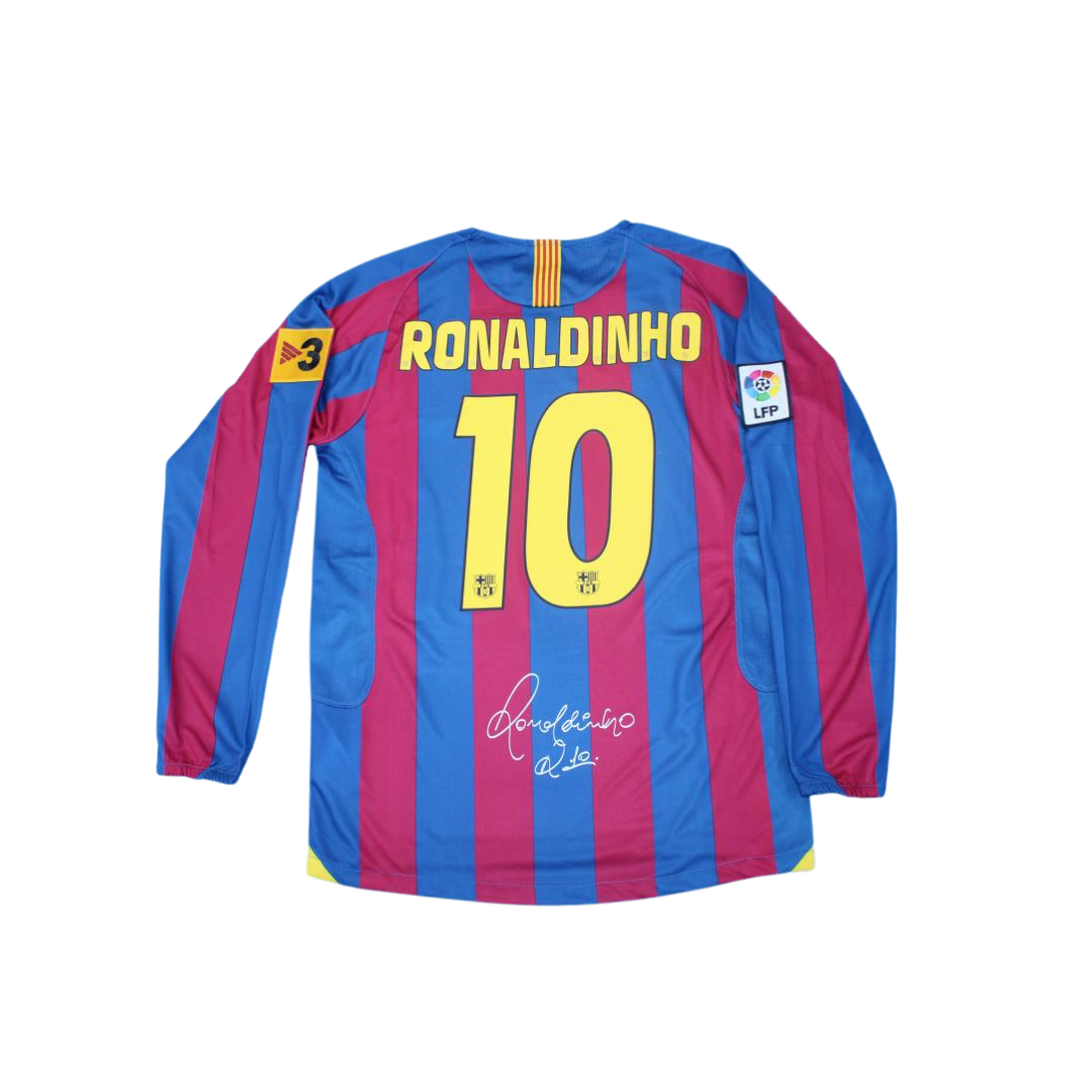 Barcelona Home 05/06