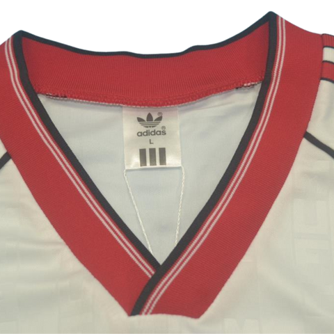 Manchester United Away White 88/90 "Robson" Nº 7