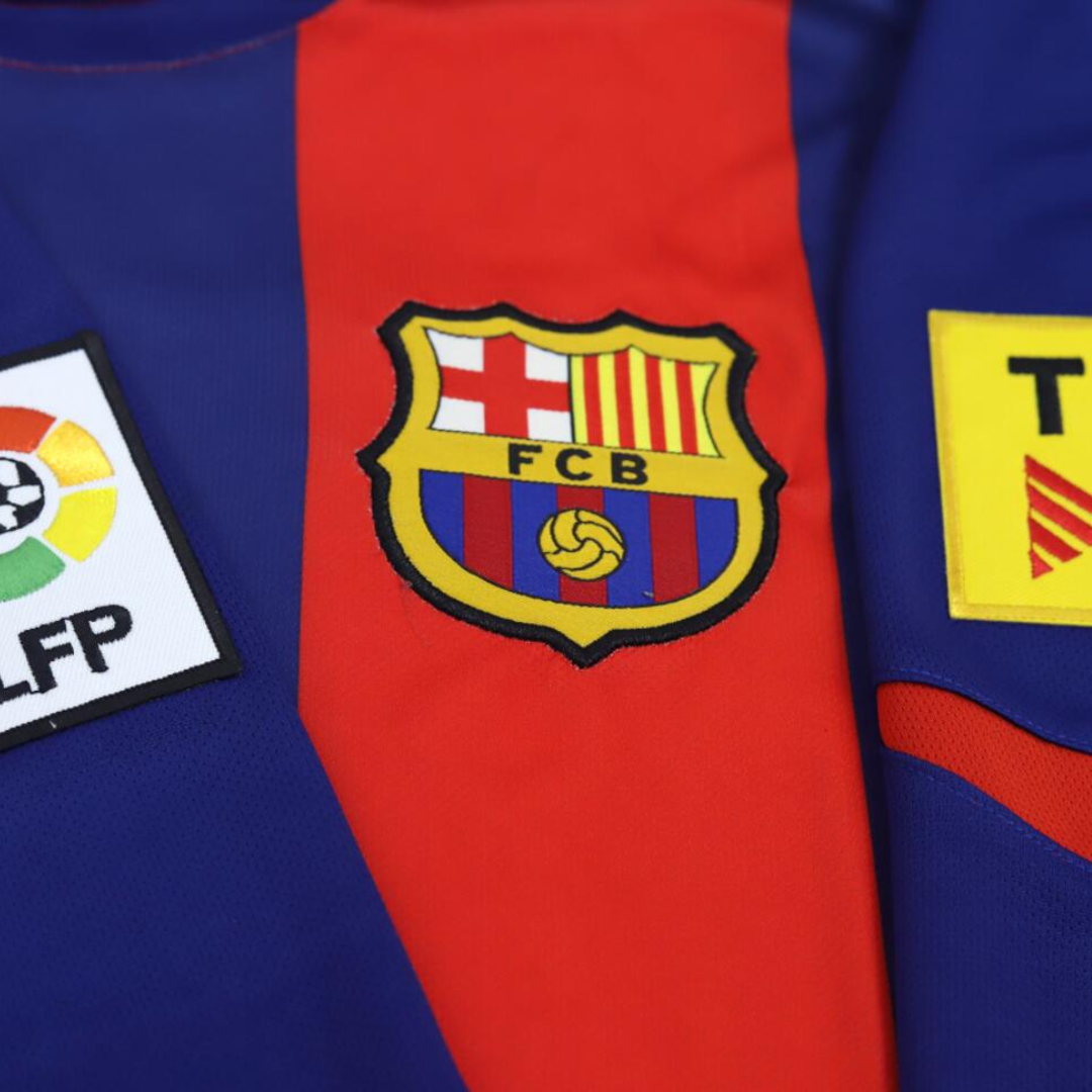 Barcelona Home Long Sleeve 04/05 "Ronaldinho" Nº 10