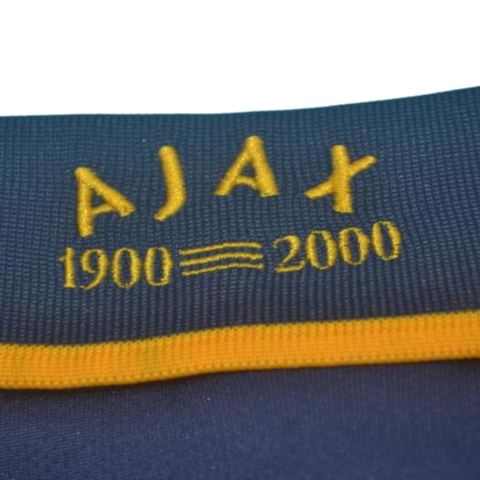 Ajax Away 00/01