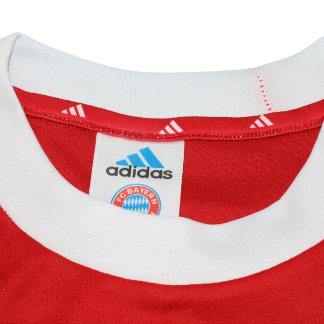 FC Bayern München Home 01/02