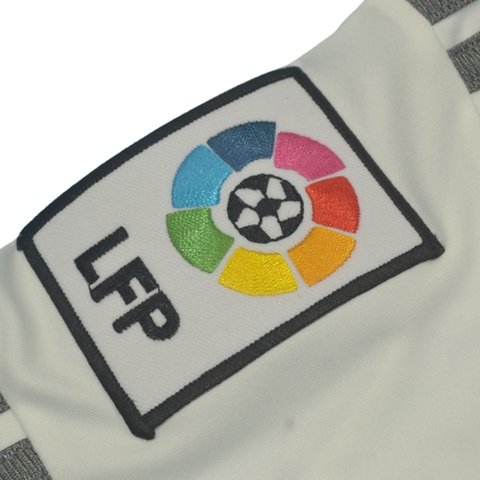 Real Madrid Home Long Sleeve Homenaje Raúl Version "Raúl" Nº 7