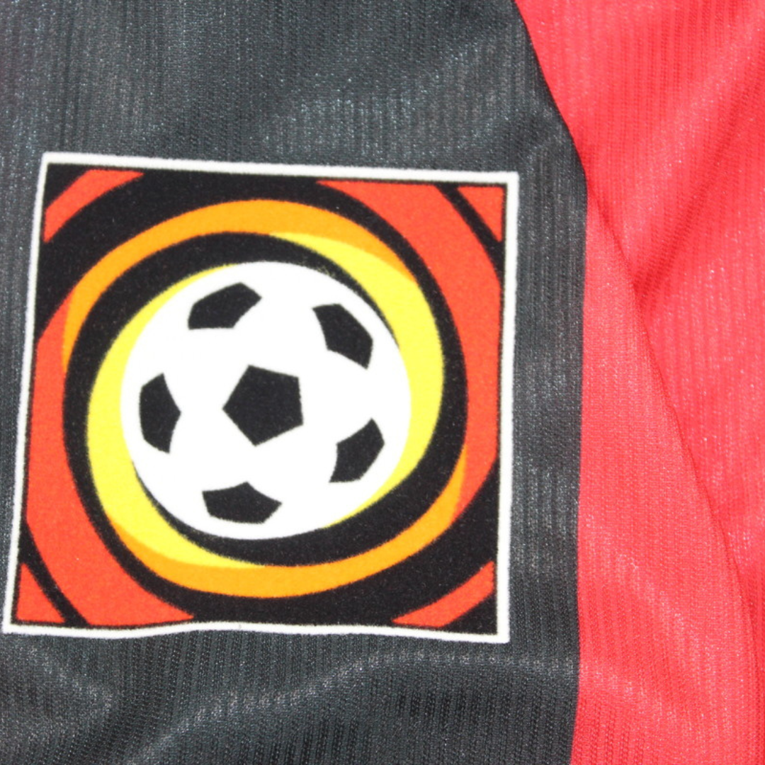 Eintracht Frankfurt Home 99/00 "Fjørtoft" N°9