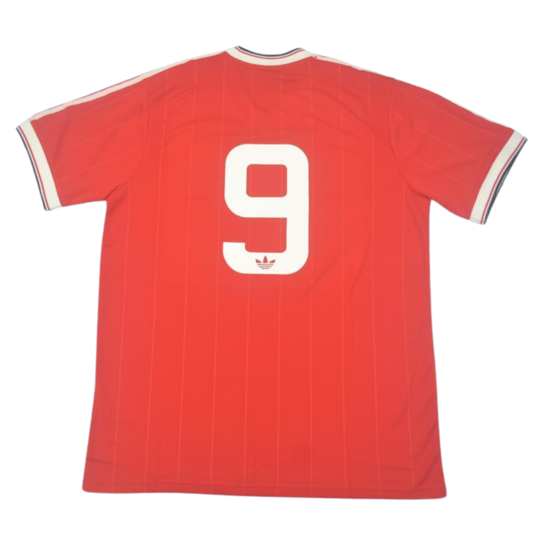 Manchester United Home 82/84 Nº 9