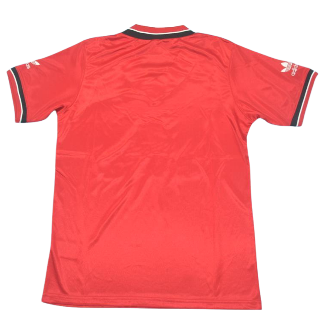 Manchester United Home 84/86