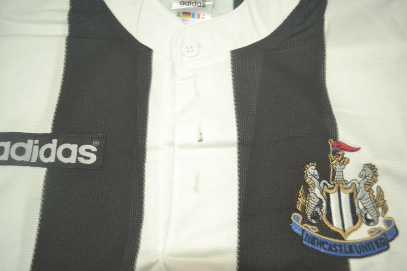 Newcastle Home 95/97 "Shearer" Nº 9