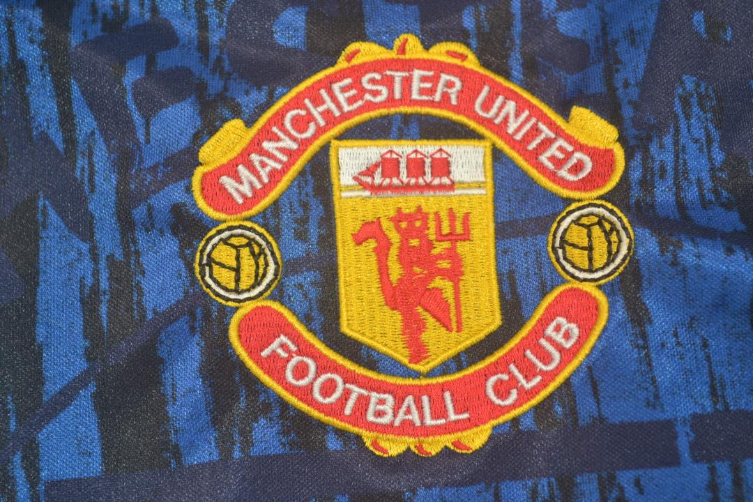 Manchester United Blue Away Long Sleeve 92/93 "Giggs" Nº11