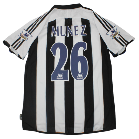 Newcastle Home 03/05 "Munez" Nº 26