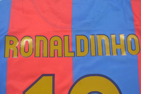 Barcelona Home Long Sleeve 06/07 "Ronaldinho" Nº 10