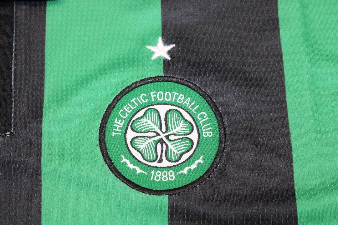 Celtic Away 05/06