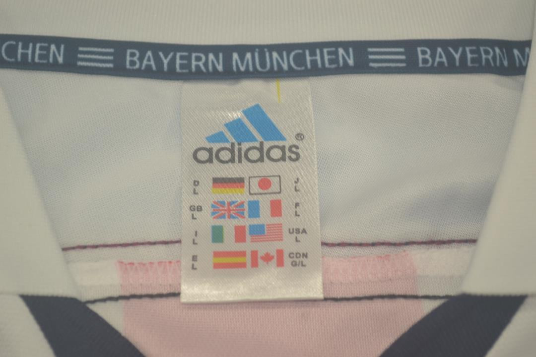 FC Bayern München Away 00/02