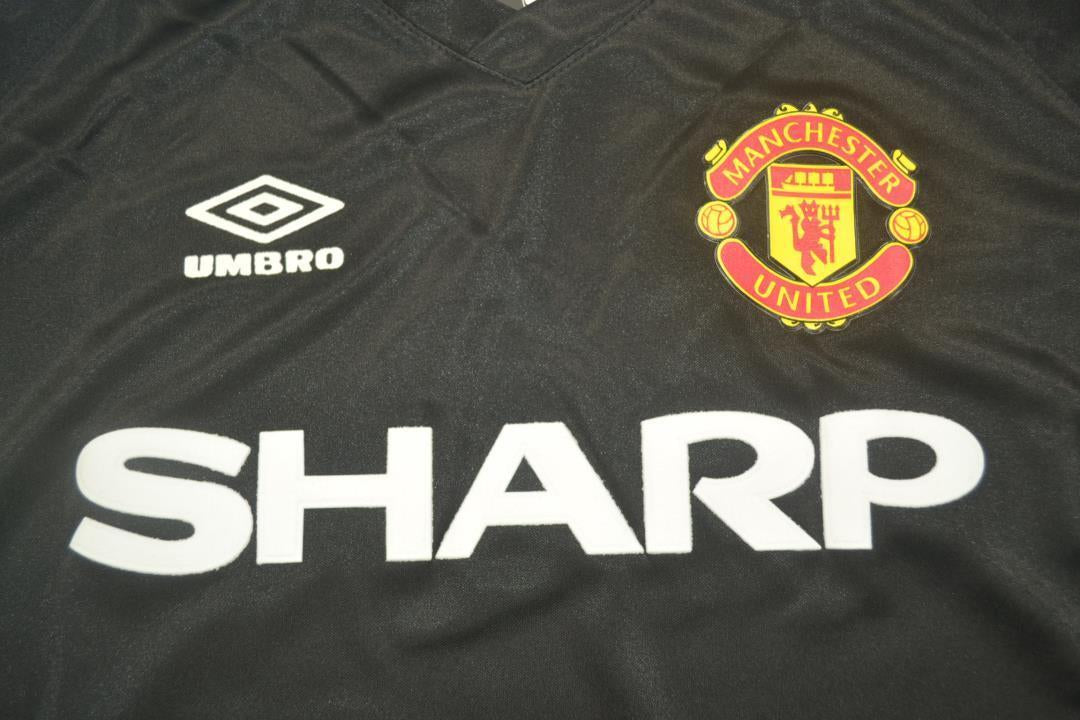 Manchester United Away Black 98 "Sheringham" Nº 10