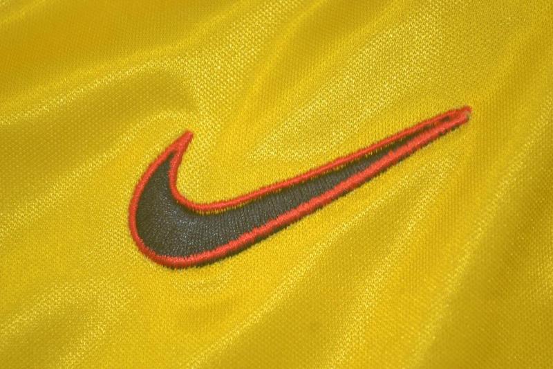 Arsenal Away Yellow 97/99 "Bergkamp"