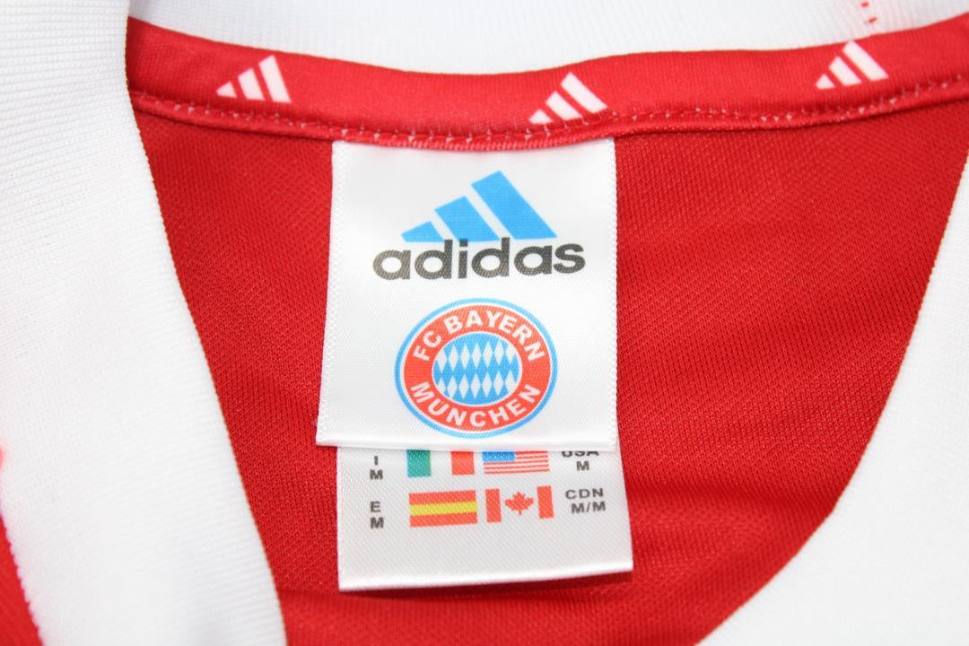 FC Bayern München Home 01/02