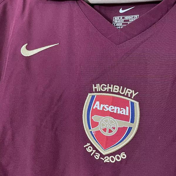 Arsenal Home Dark Red Long Sleeve 05/06 "Henry" Nº 14